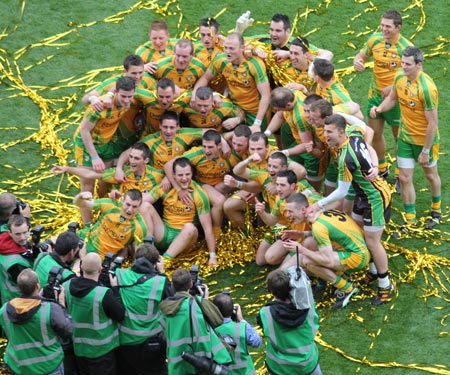 Action from the All-Ireland Senior Football Championship final between Donegal and Mayo.
