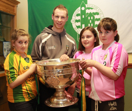 Scenes from Sam Maguire's to Aras Aoidh Ruaidh.