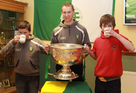 Scenes from Sam Maguire's to Aras Aoidh Ruaidh.