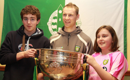 Scenes from Sam Maguire's to Aras Aoidh Ruaidh.