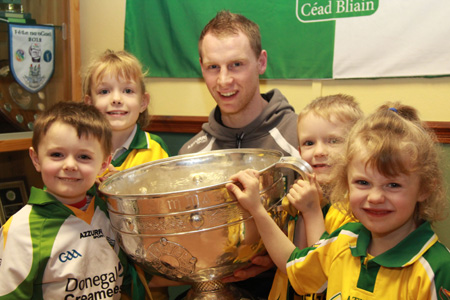 Scenes from Sam Maguire's to Aras Aoidh Ruaidh.