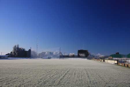 Aodh Ruadh under white.